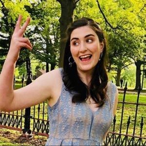 Meet your Posher, Eva